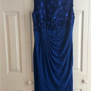 Elegant Blue Sleeveless Dress